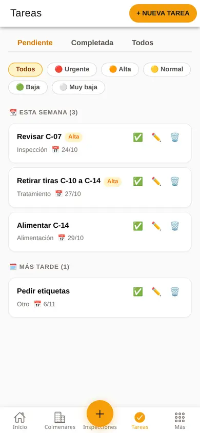 Lista de tareas en el móvil, con prioridades y fechas para esta semana y más adelante.